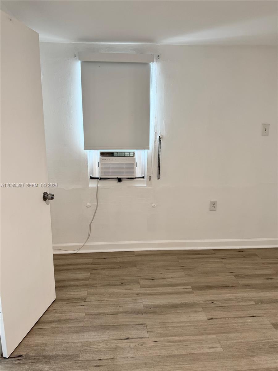 227 Southwest 26th Road Miami, FL 33129 - Photo 20 of 26 Priary