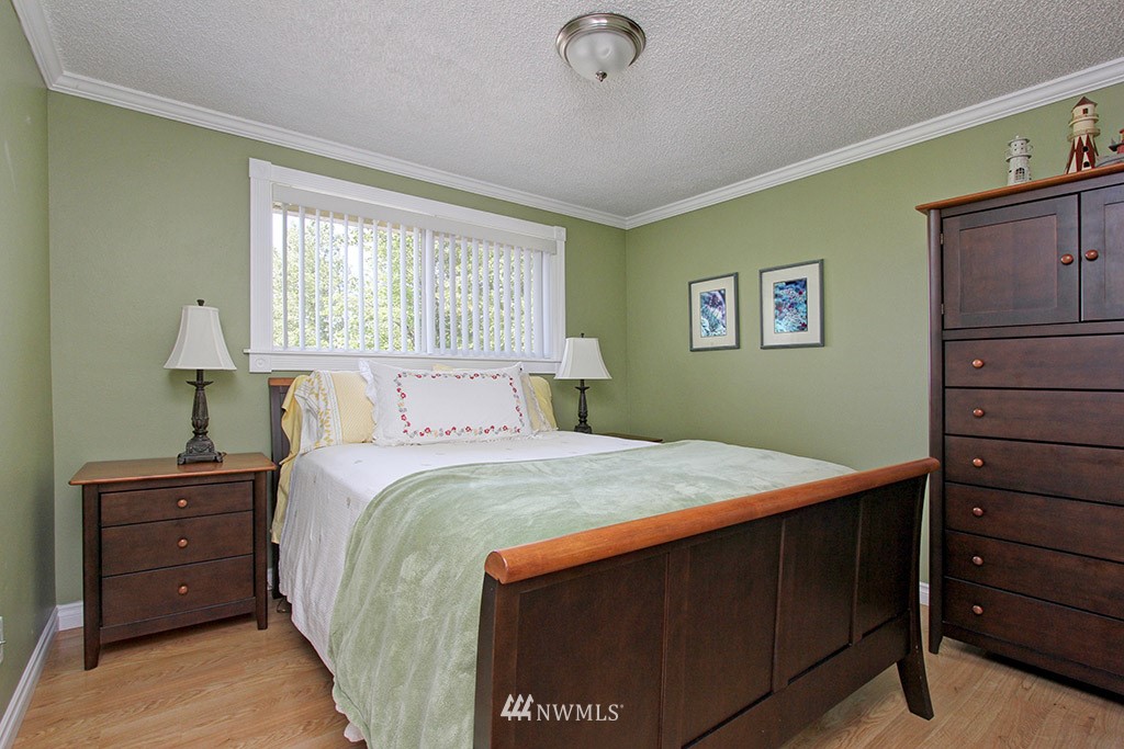 3502 Morris Avenue South Renton, WA 98055 - Photo 11 of 17