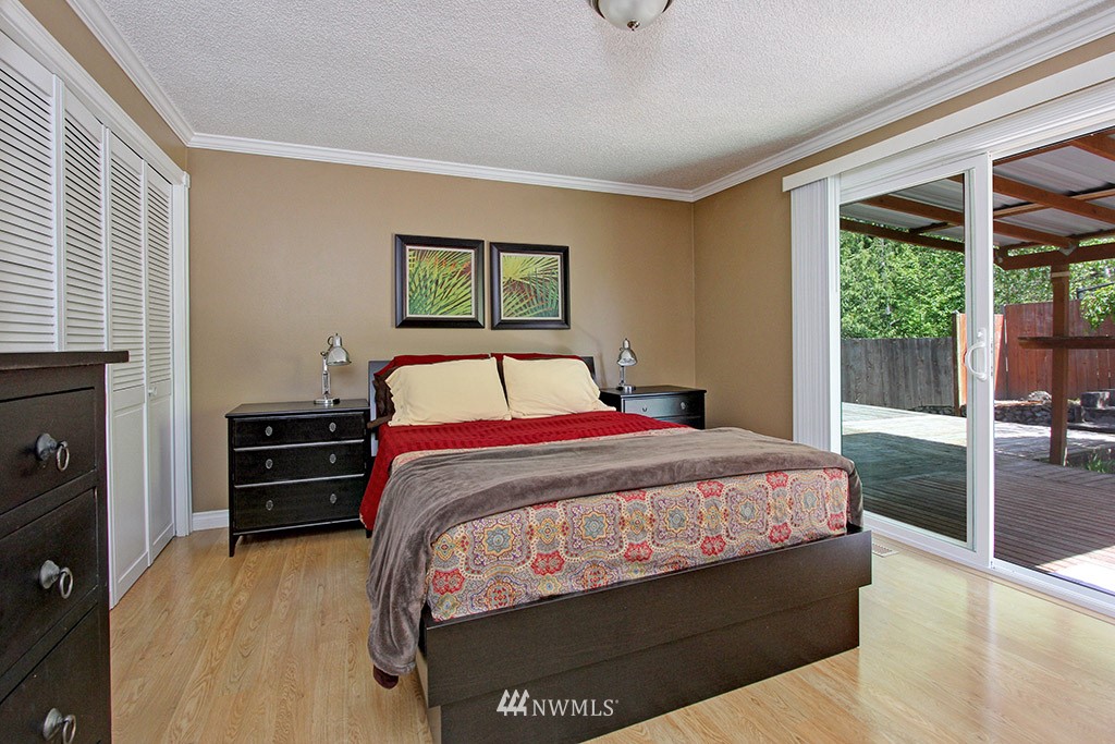 3502 Morris Avenue South Renton, WA 98055 - Photo 8 of 17