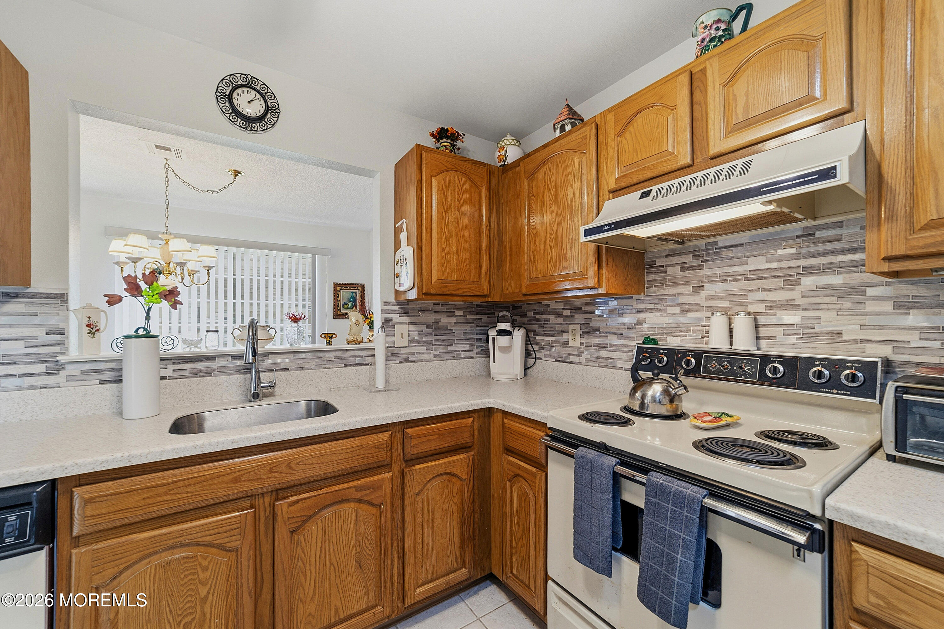 853 Ardmore Road, Unit 853A Monroe Township, NJ 08831 - Photo 11 of 26 853A Ardmore Road, Monroe Township, NJ-0