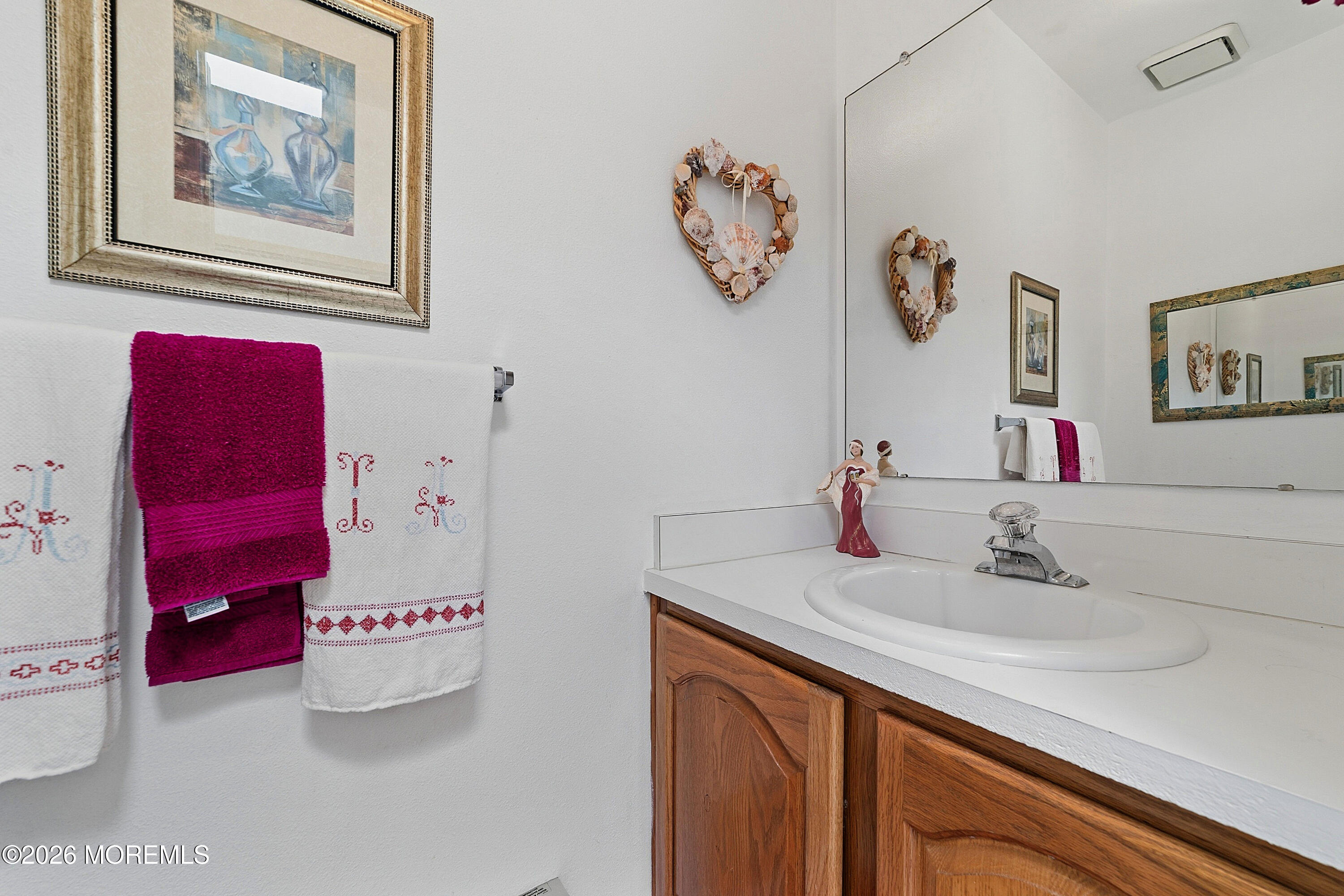 853 Ardmore Road, Unit 853A Monroe Township, NJ 08831 - Photo 13 of 26 853A Ardmore Road, Monroe Township, NJ-0