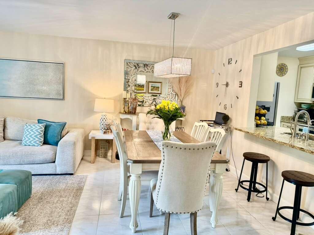912 Southwest 9th St Circle, Unit 105 Boca Raton, FL 33486 - Photo 4 of 19 Dining