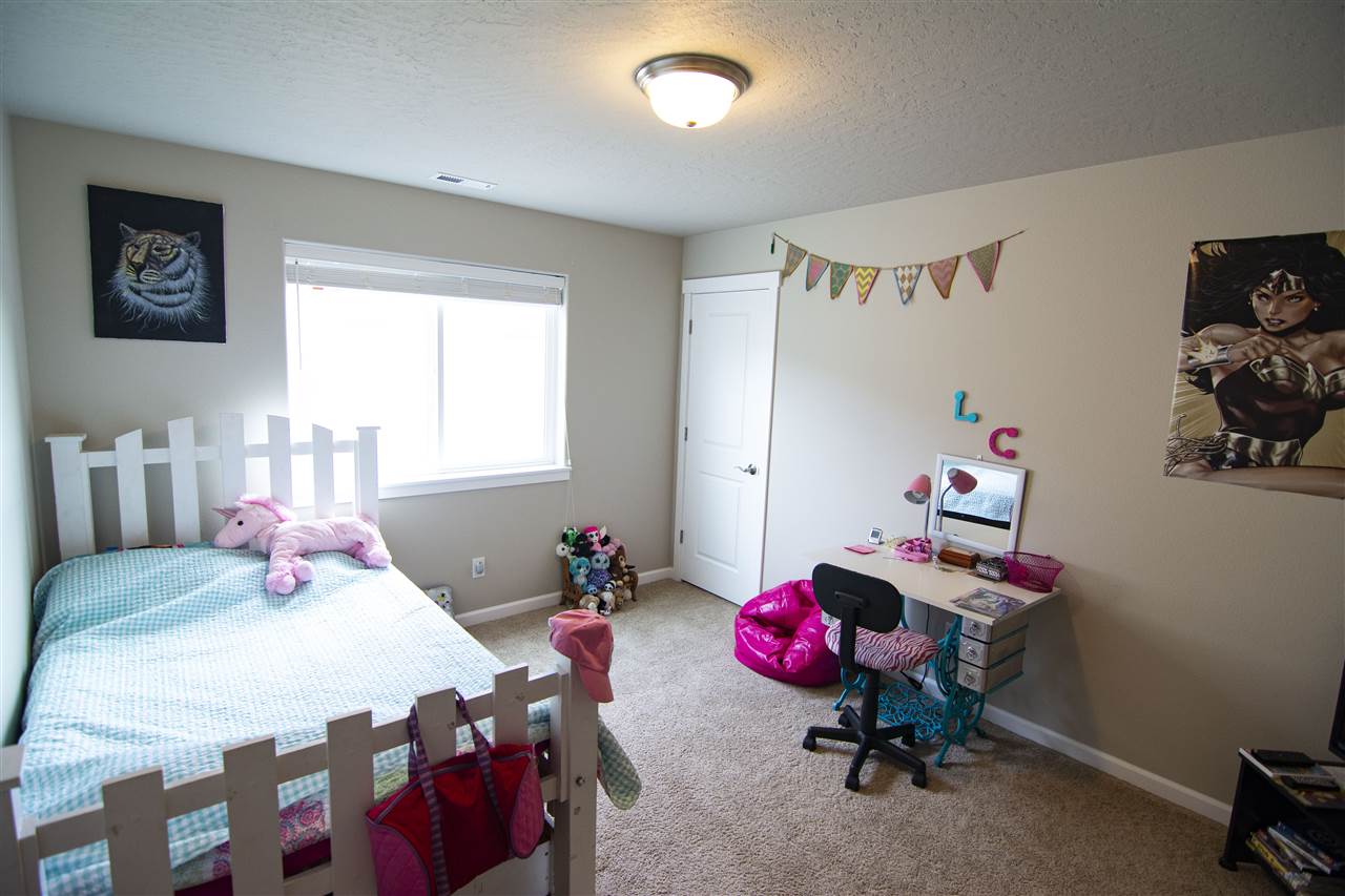 928 East Colbert Road Colbert, WA 99005 - Photo 15 of 20