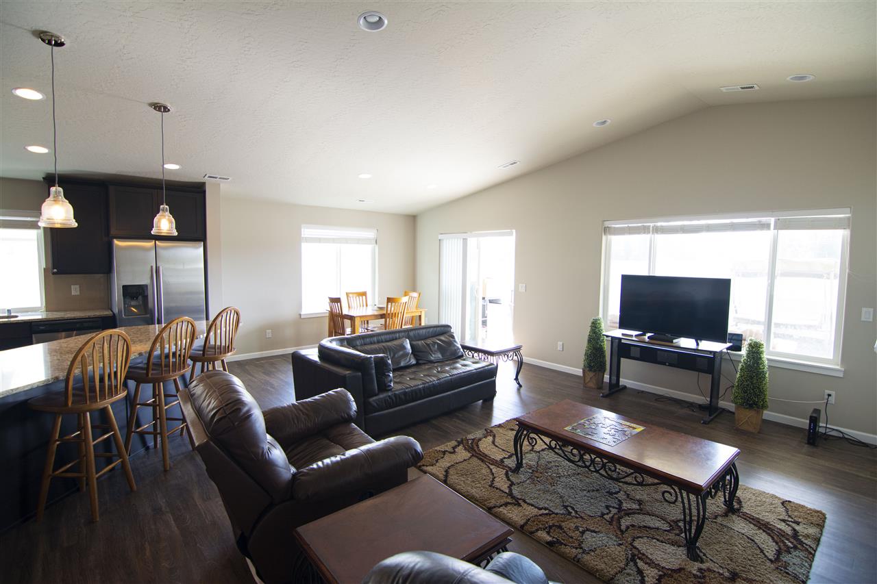 928 East Colbert Road Colbert, WA 99005 - Photo 3 of 20