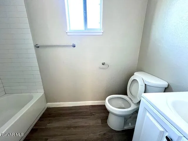 $2,350 | 38930 9th Street East, Palmdale, CA 93550