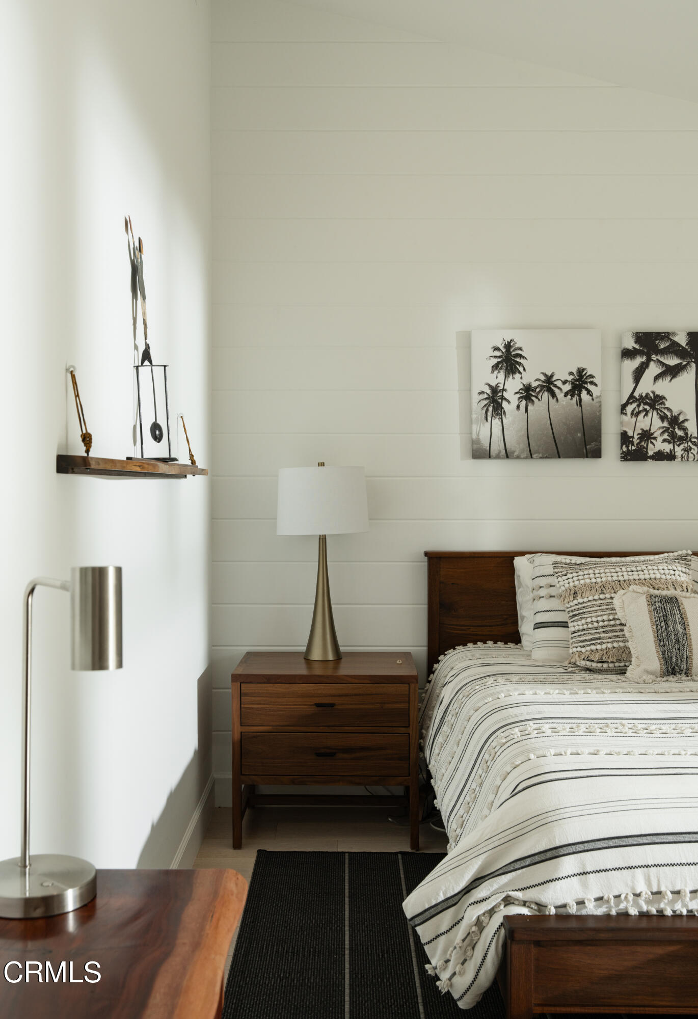 330 Salida Del Sol Santa Barbara, CA 93109 - Photo 22 of 39 a bedroom with a bed and night stand