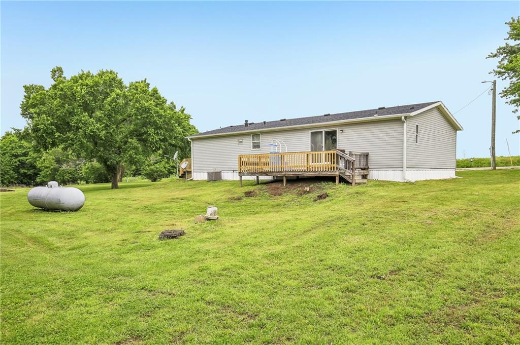 428 Southwest 850th Road Chilhowee, MO 64733 - Photo 23 of 37