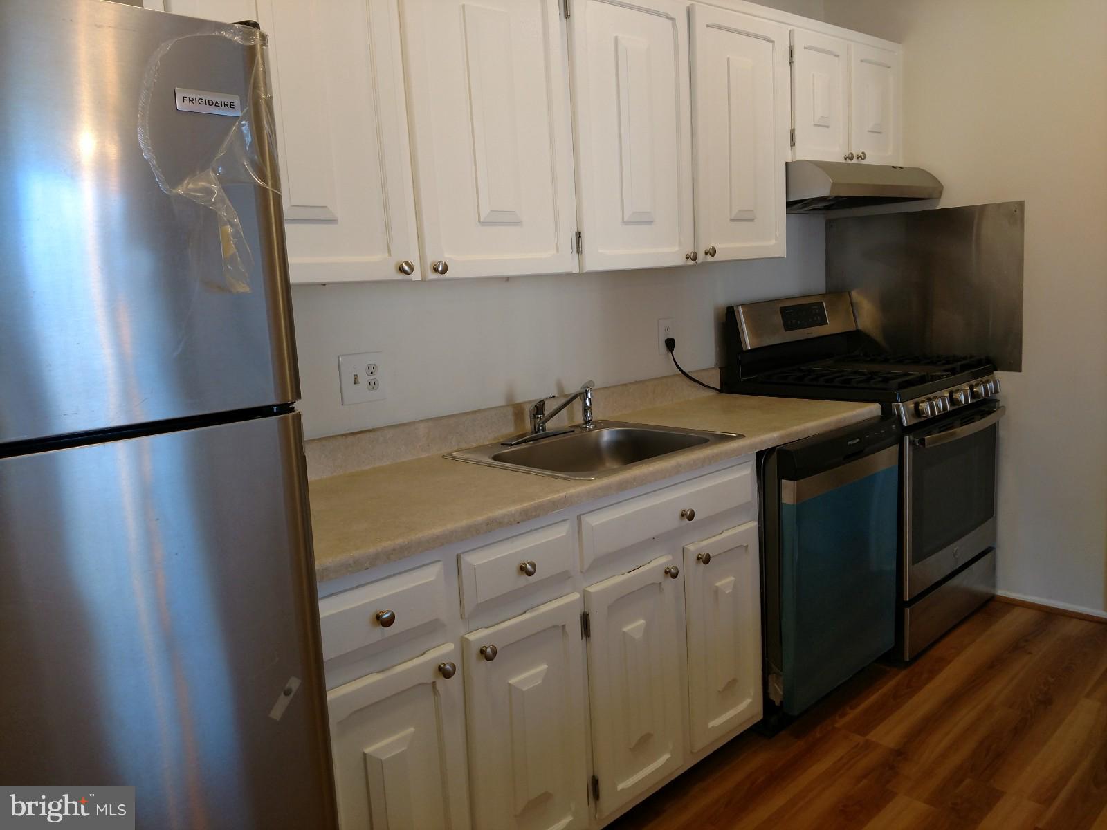 3754 Bel Pre Road, Unit 8 Silver Spring, MD 20906 - Photo 9 of 36 Updated stylish kitchen