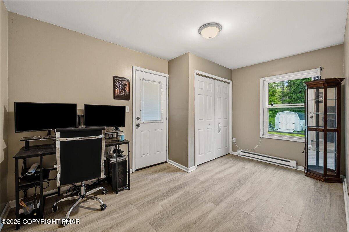 3084 Pleasant View Drive Gilbert, PA 18331 - Photo 18 of 25 24-HomeView_Media-3084_Pleasant_View_Dr