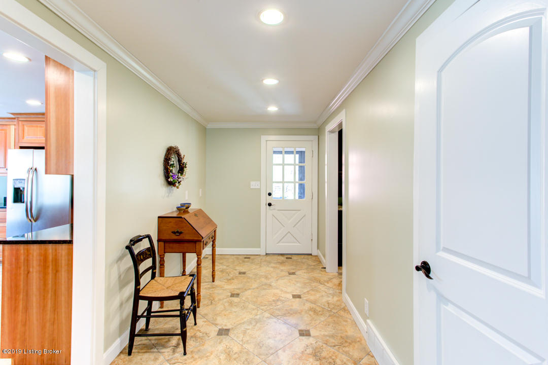8607 Wolf Pen Branch Road Prospect, KY 40059 - Photo 17 of 60 8607 Wolf Pen Branch Dr-13