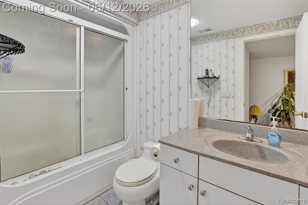 2197 South State Road Davison, MI 48423 - Photo 56 of 72