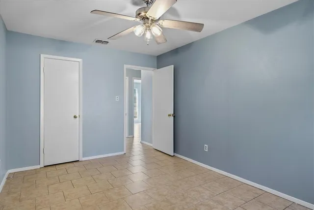 $199,900 | 908 West State Highway, Canton, TX 75103