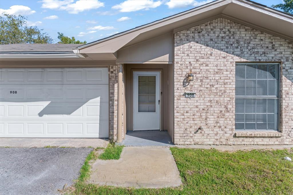 908 West State Highway Canton, TX 75103 - Photo 4 of 33