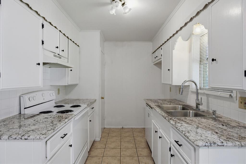 908 West State Highway Canton, TX 75103 - Photo 10 of 33