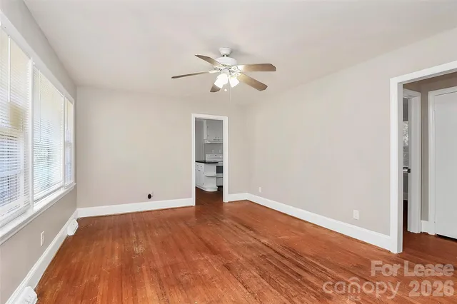 $1,695 | 4919 Raymond Place, Charlotte, NC 28205