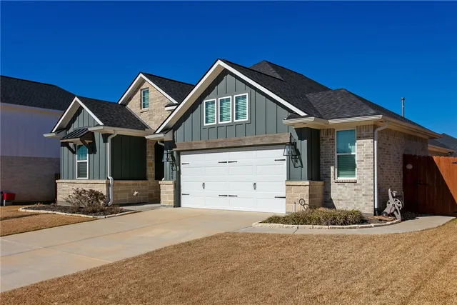 $430,000 | 3509 Surry Glen, Bryan, TX 77808