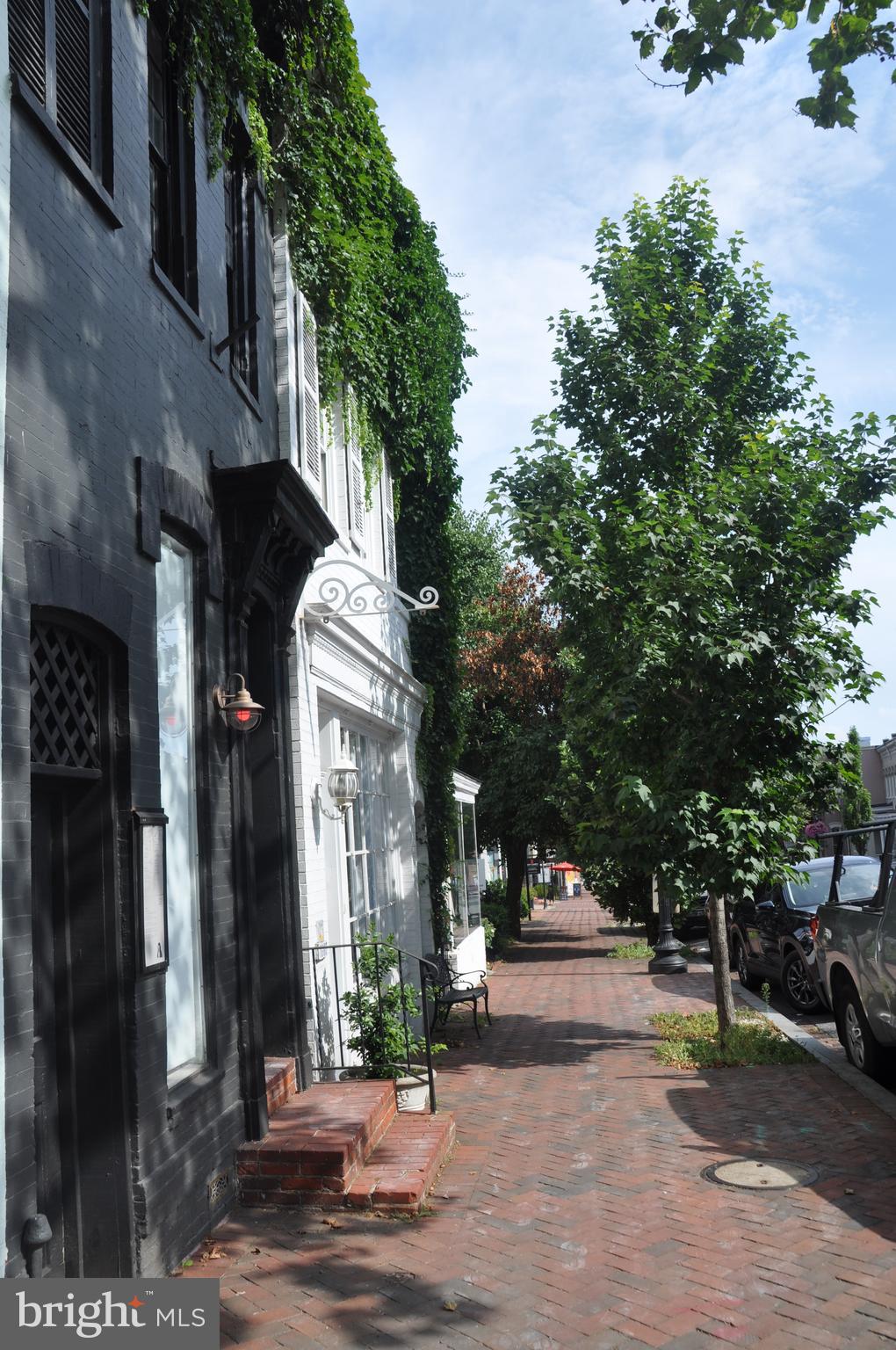 1665 Wisconsin Avenue Northwest Washington, DC 20007 - Photo 14 of 24