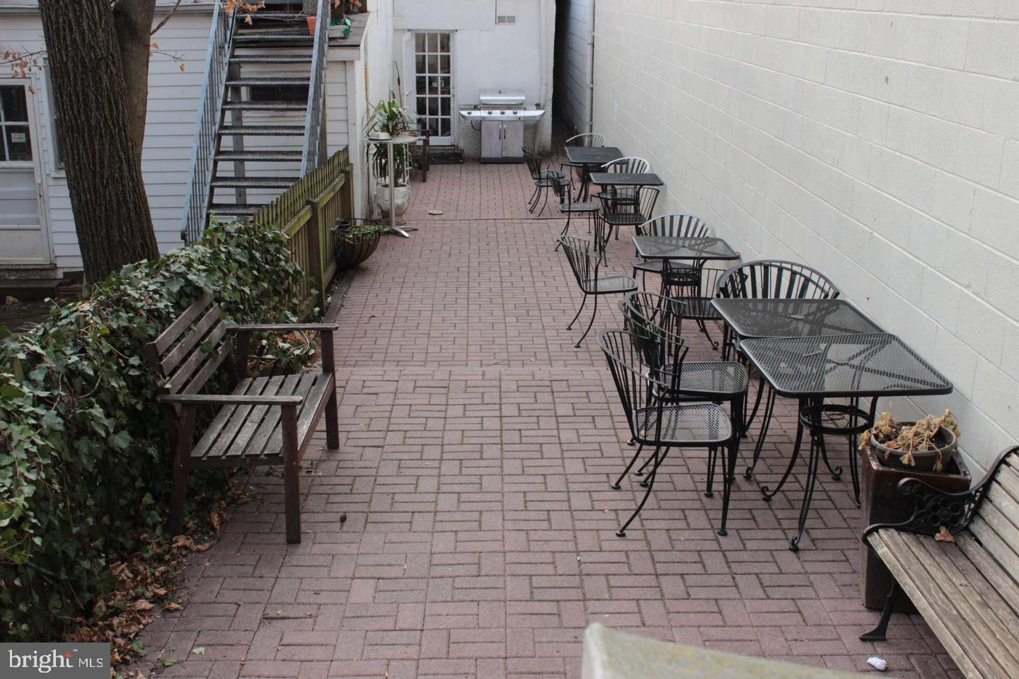 1665 Wisconsin Avenue Northwest Washington, DC 20007 - Photo 17 of 24