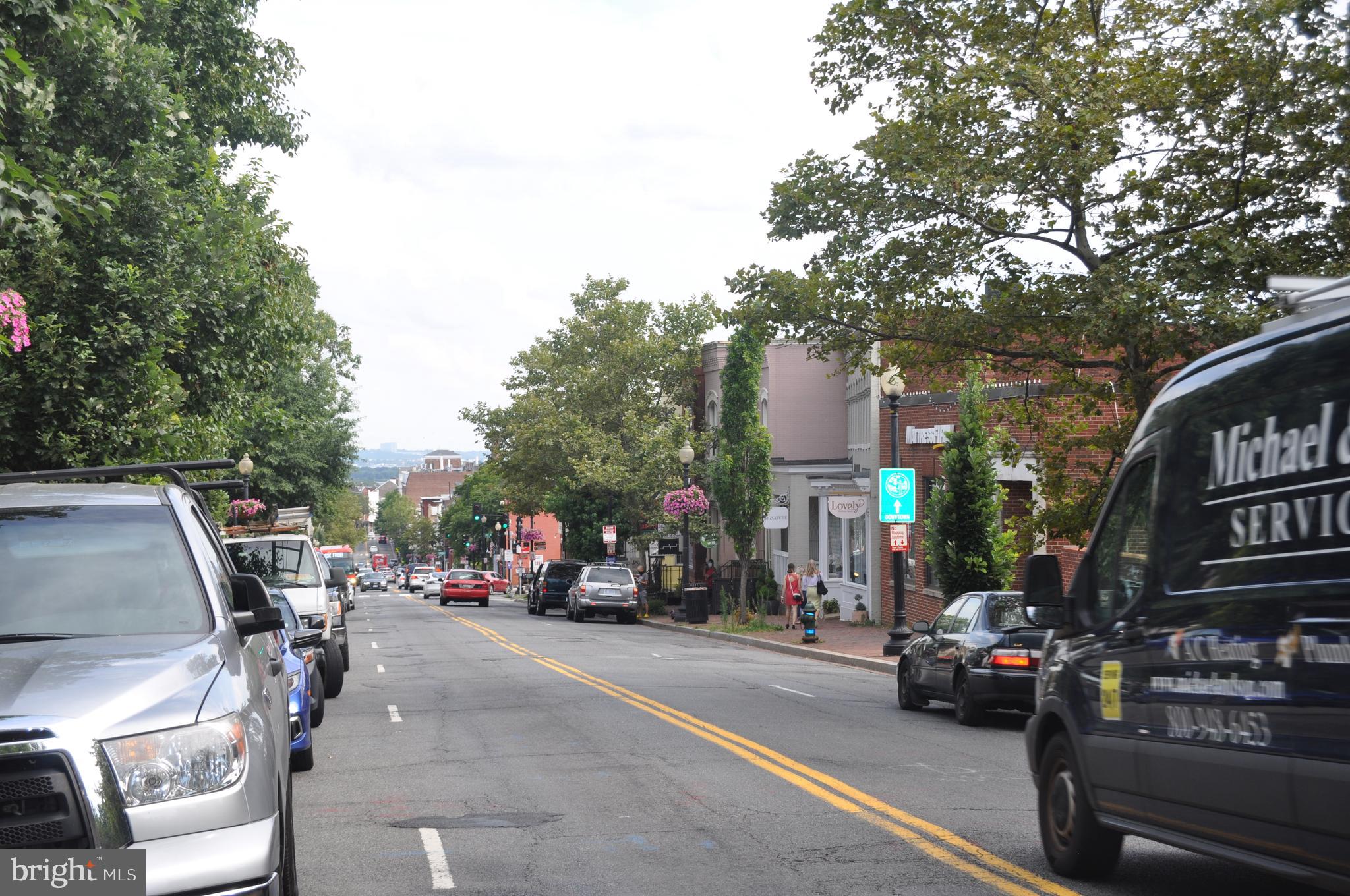 1665 Wisconsin Avenue Northwest Washington, DC 20007 - Photo 19 of 24