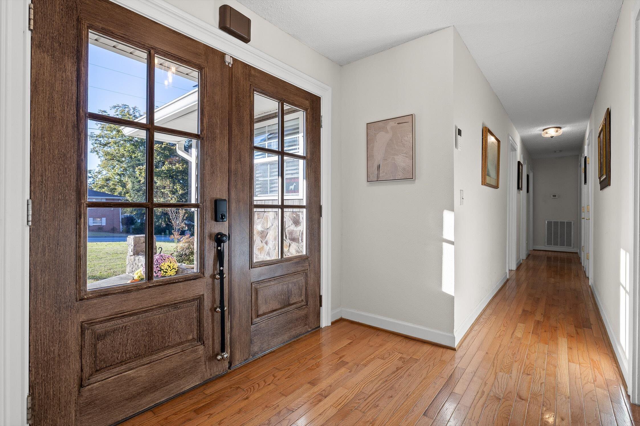 92 South Glade Road Fort Oglethorpe, GA 30742 - Photo 3 of 46 31-Glade-31