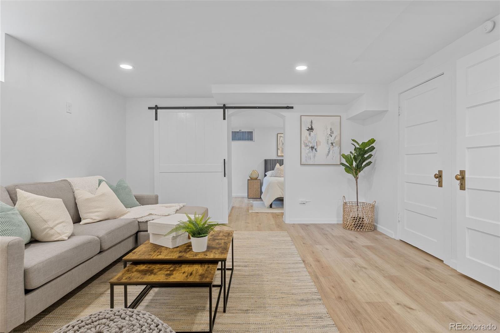 1335 North Locust Street Denver, CO 80220 - Photo 20 of 38