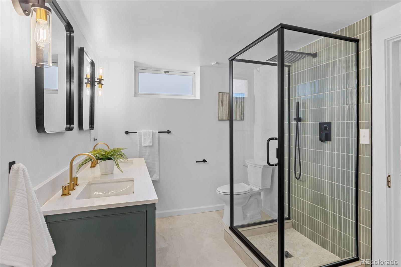 1335 North Locust Street Denver, CO 80220 - Photo 21 of 38