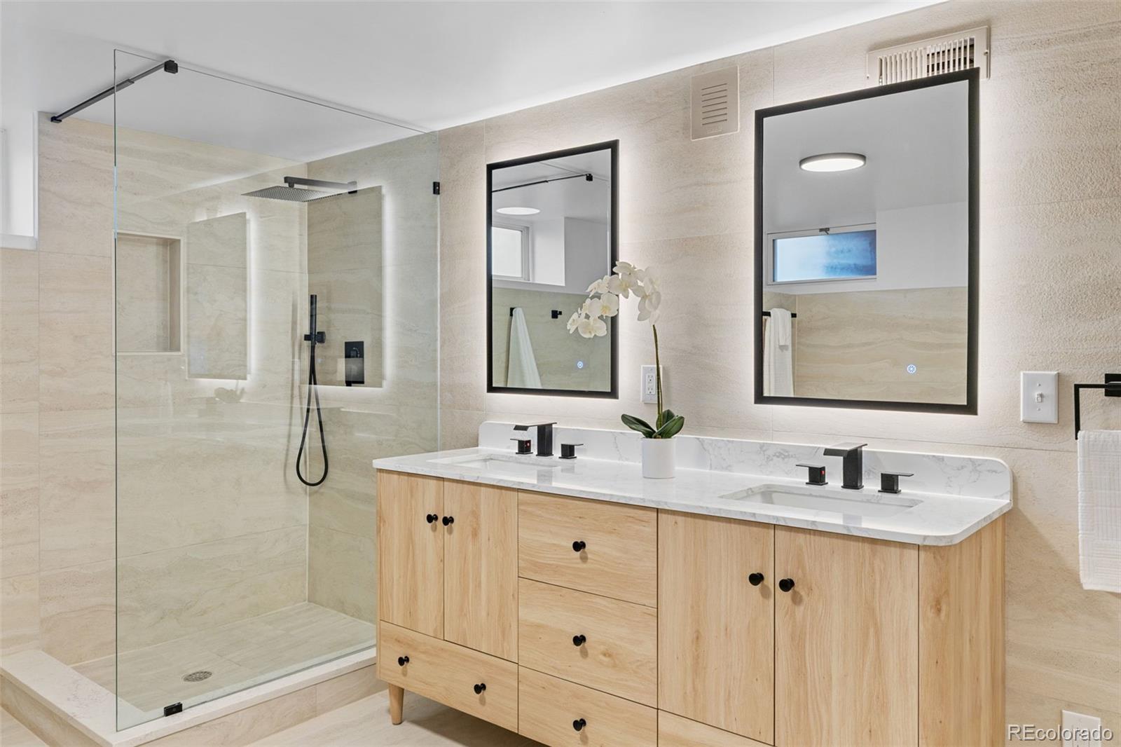 1335 North Locust Street Denver, CO 80220 - Photo 28 of 38