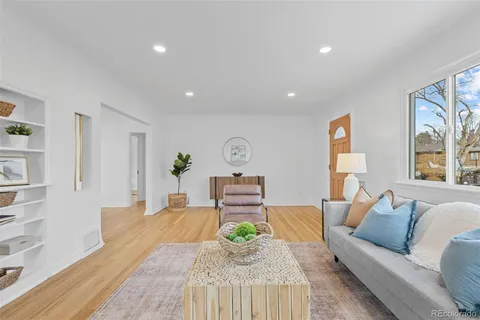 $825,000 | 1335 North Locust Street, Denver, CO 80220