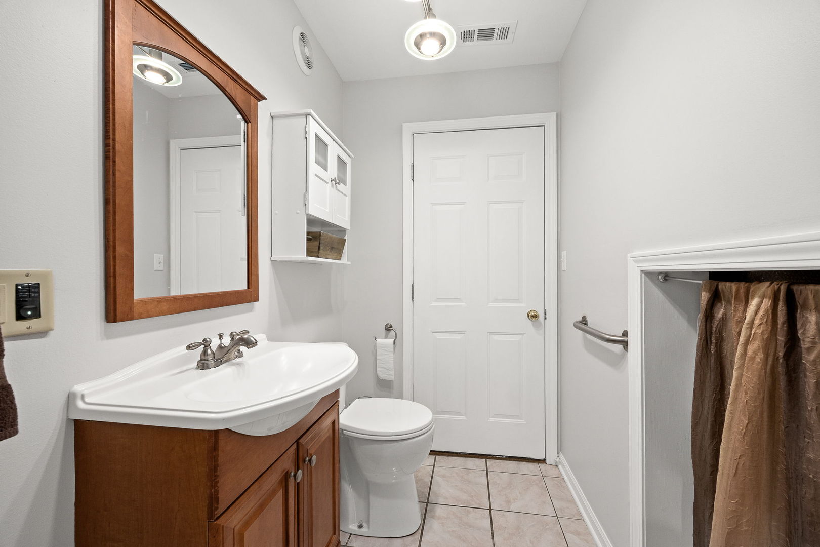 6815 Willow Springs Road Countryside, IL 60525 - Photo 21 of 44