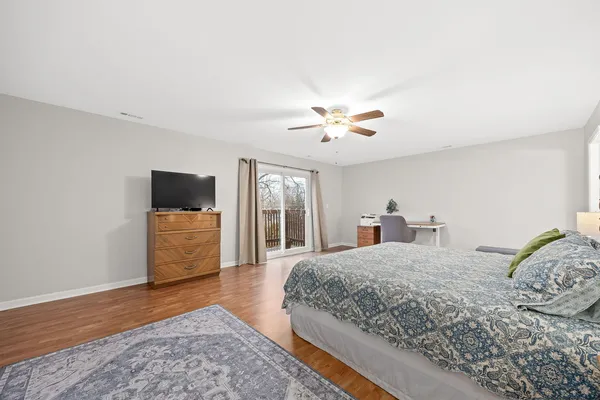 $795,000 | 6815 Willow Springs Road, Countryside, IL 60525