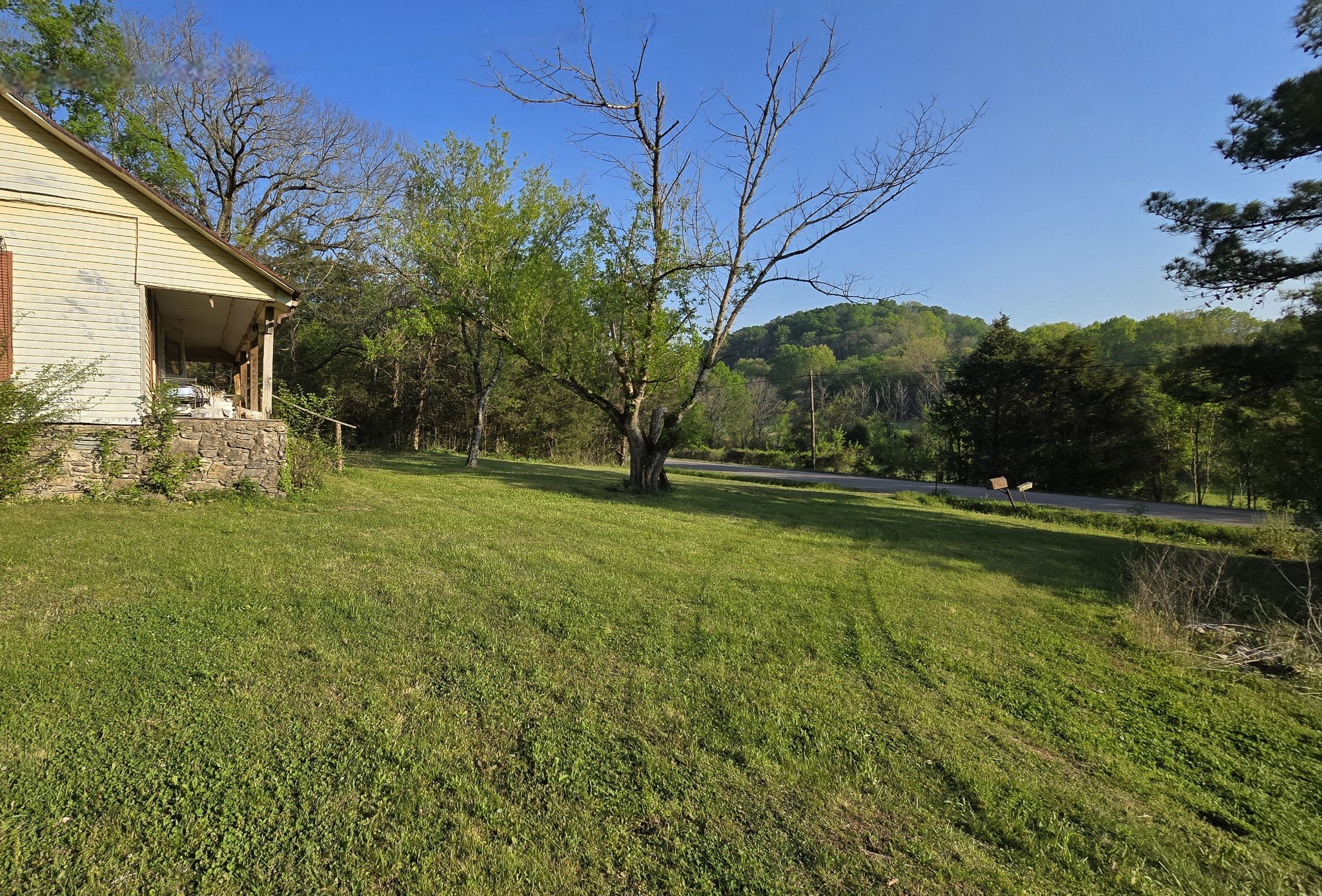 4658 Dry Fork Road Hampshire, TN 38461 - Photo 3 of 6 Gallery Image 3