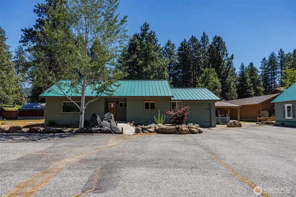 $1,199,999 | 9029 Icicle Road, Leavenworth, WA 98826
