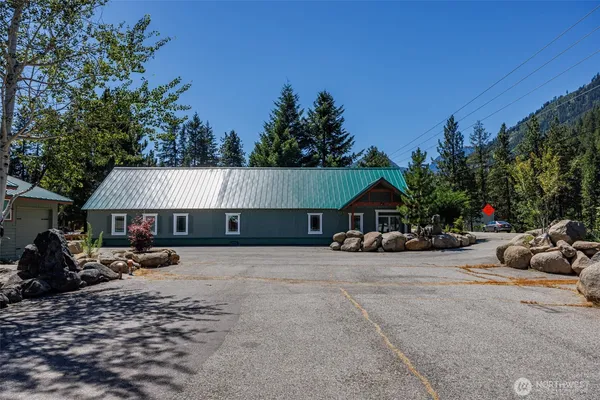 $1,199,999 | 9029 Icicle Road, Leavenworth, WA 98826