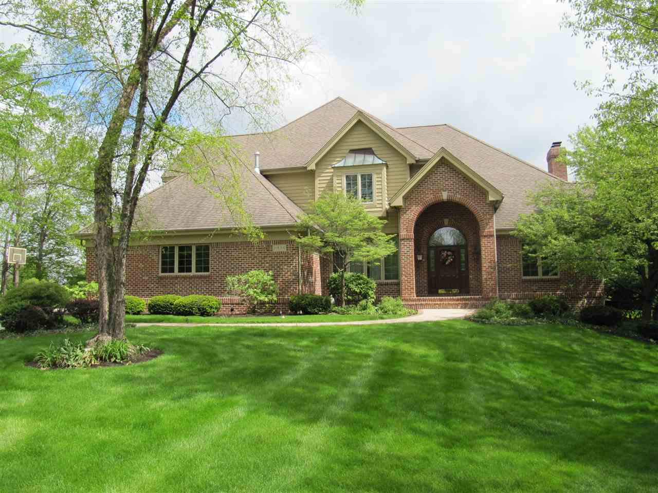 11834 Woodstream Ridge Court Fort Wayne, IN 46845 - Photo 1 of 36 Gallery Image 1