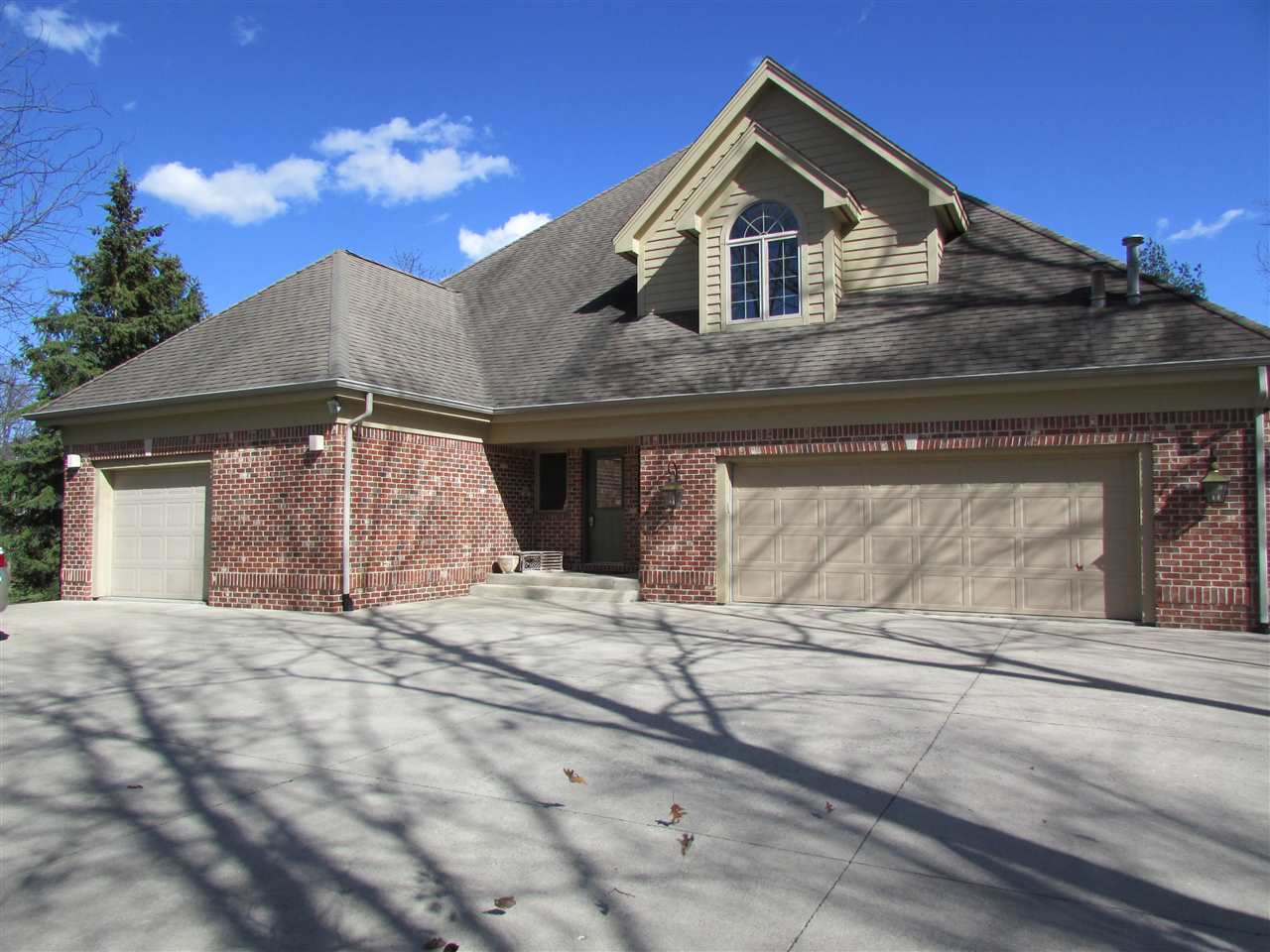 11834 Woodstream Ridge Court Fort Wayne, IN 46845 - Photo 35 of 36 Gallery Image 35