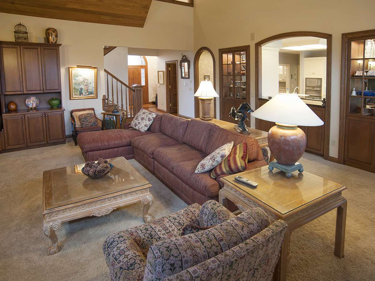 11834 Woodstream Ridge Court Fort Wayne, IN 46845 - Photo 5 of 36 Gallery Image 5