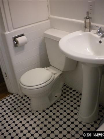 1720 Vale Street Reno, NV 89509 - Photo 6 of 13 a bathroom with a sink and a toilet