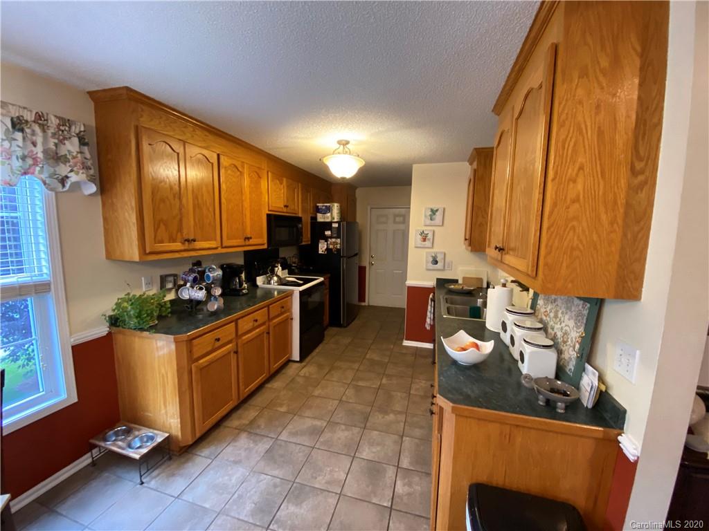 105 Lafayette Road Stanley, NC 28164 - Photo 5 of 18 Gallery Image 5