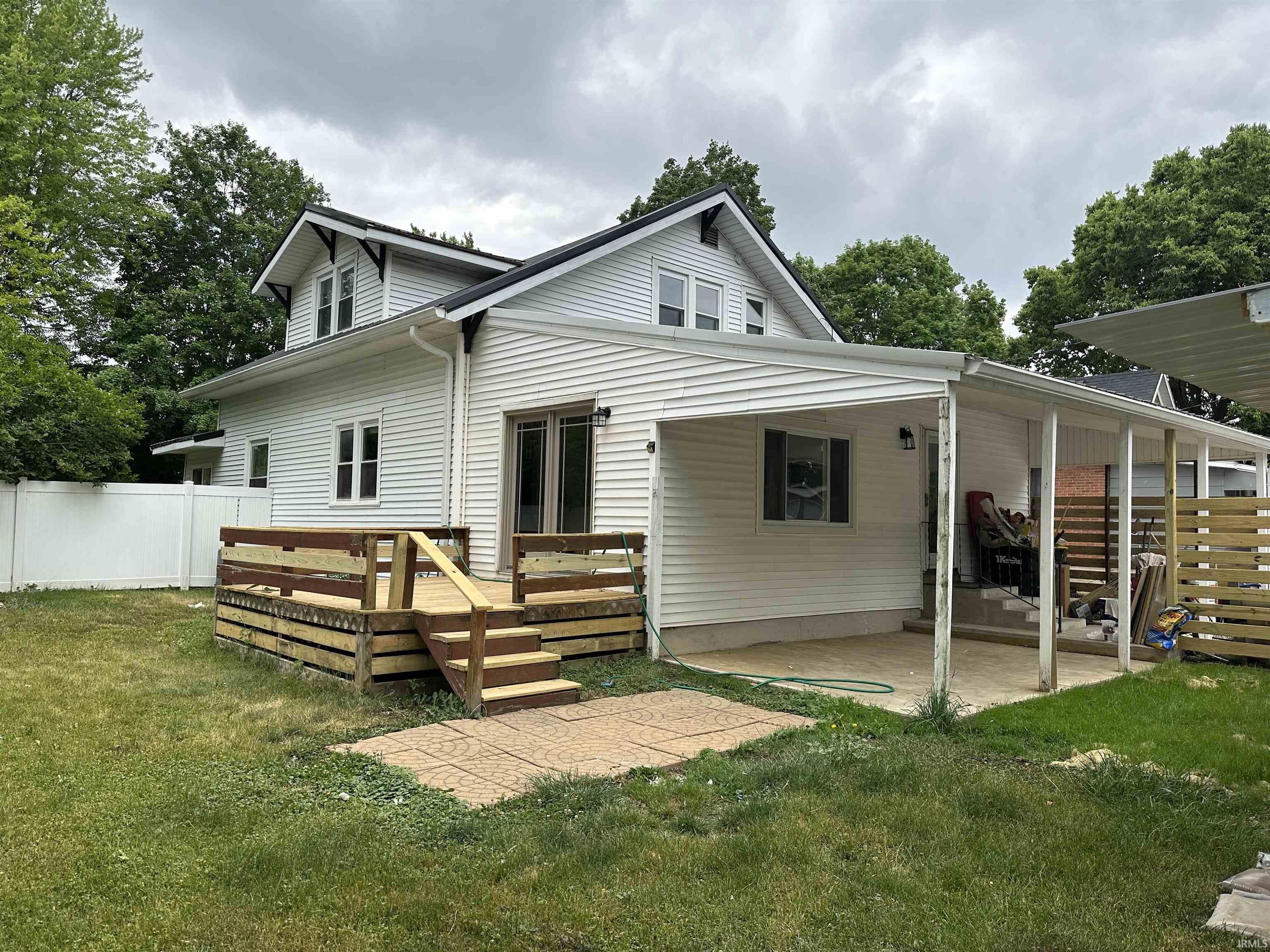 509 North Indiana Street Delphi, IN 46923 - Photo 2 of 21