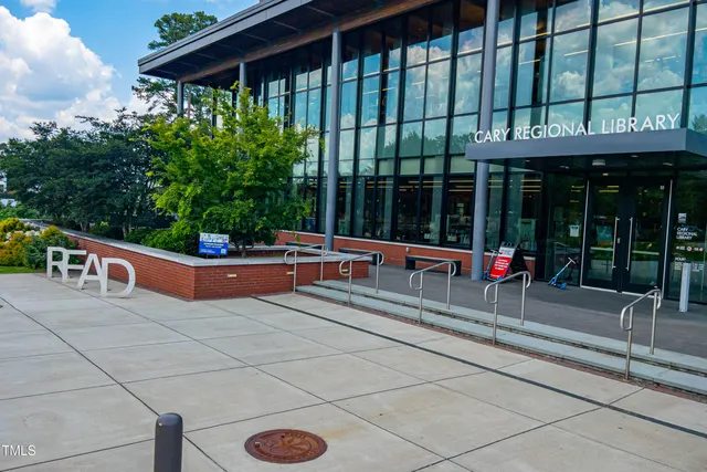 $2,439,000 | 403 Carolyn Court, Cary, NC 27511