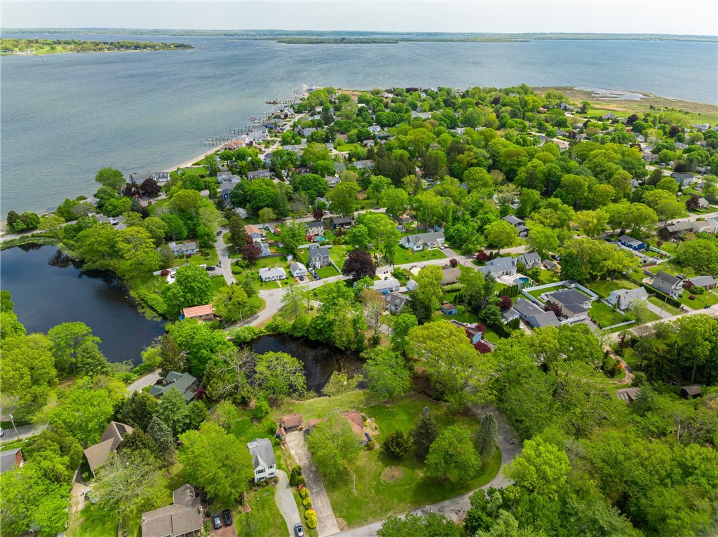 140 Baycliff Drive Warwick, RI 02818 - Photo 15 of 21