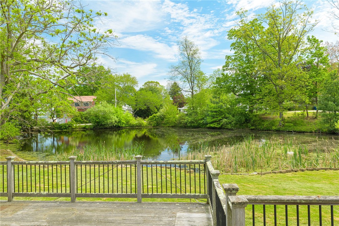 140 Baycliff Drive Warwick, RI 02818 - Photo 19 of 21