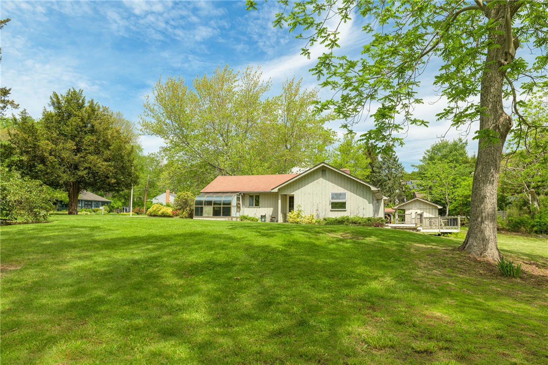 140 Baycliff Drive Warwick, RI 02818 - Photo 4 of 21