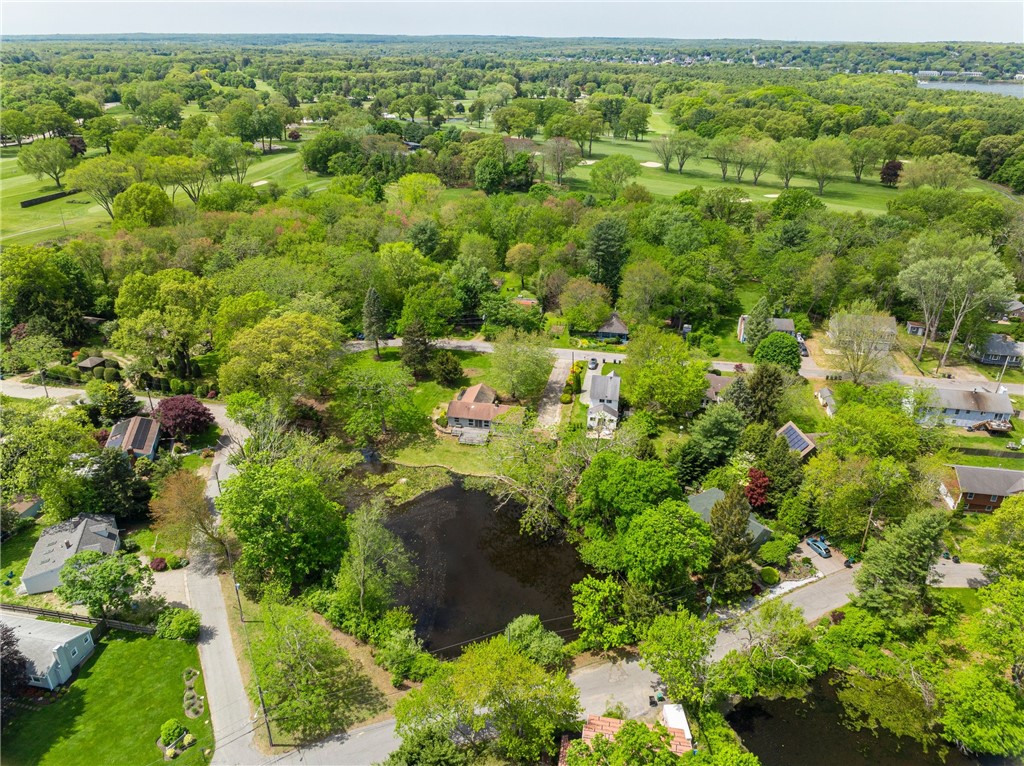 140 Baycliff Drive Warwick, RI 02818 - Photo 10 of 21