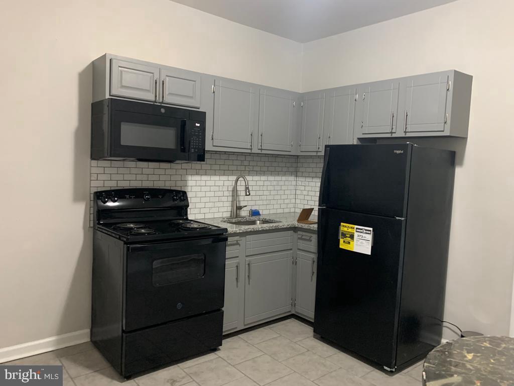 4123 Orchard Street Philadelphia, PA 19124 - Photo 3 of 16 Unit 1