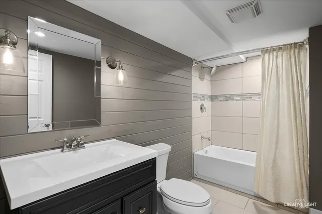 $800,000 | 26414 Rustling Birch Way, Plainfield, IL 60585