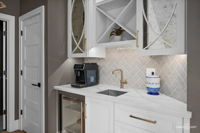 $800,000 | 26414 Rustling Birch Way, Plainfield, IL 60585