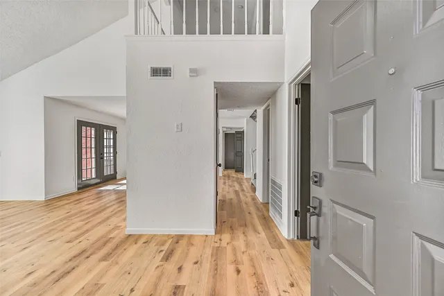 $2,350 | 2236 River Oaks Drive, West Columbia, TX 77486