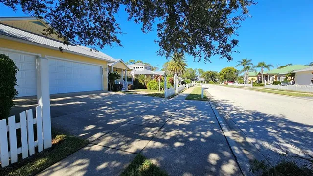 $750,000 | 2815 Bay Side Drive, New Smyrna Beach, FL 32168