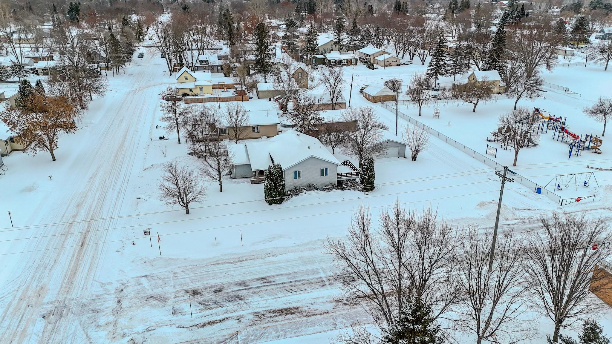 402 6th Street Southwest Little Falls, MN 56345 - Photo 40 of 48